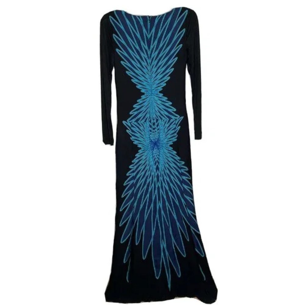 Vintage, gorgeous statement